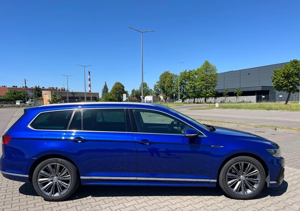 Volkswagen Passat cena 94700 przebieg: 140000, rok produkcji 2020 z Leszno małe 781